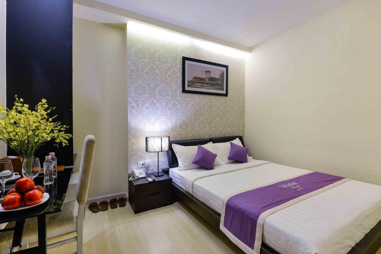The One Premium Khách sạn
